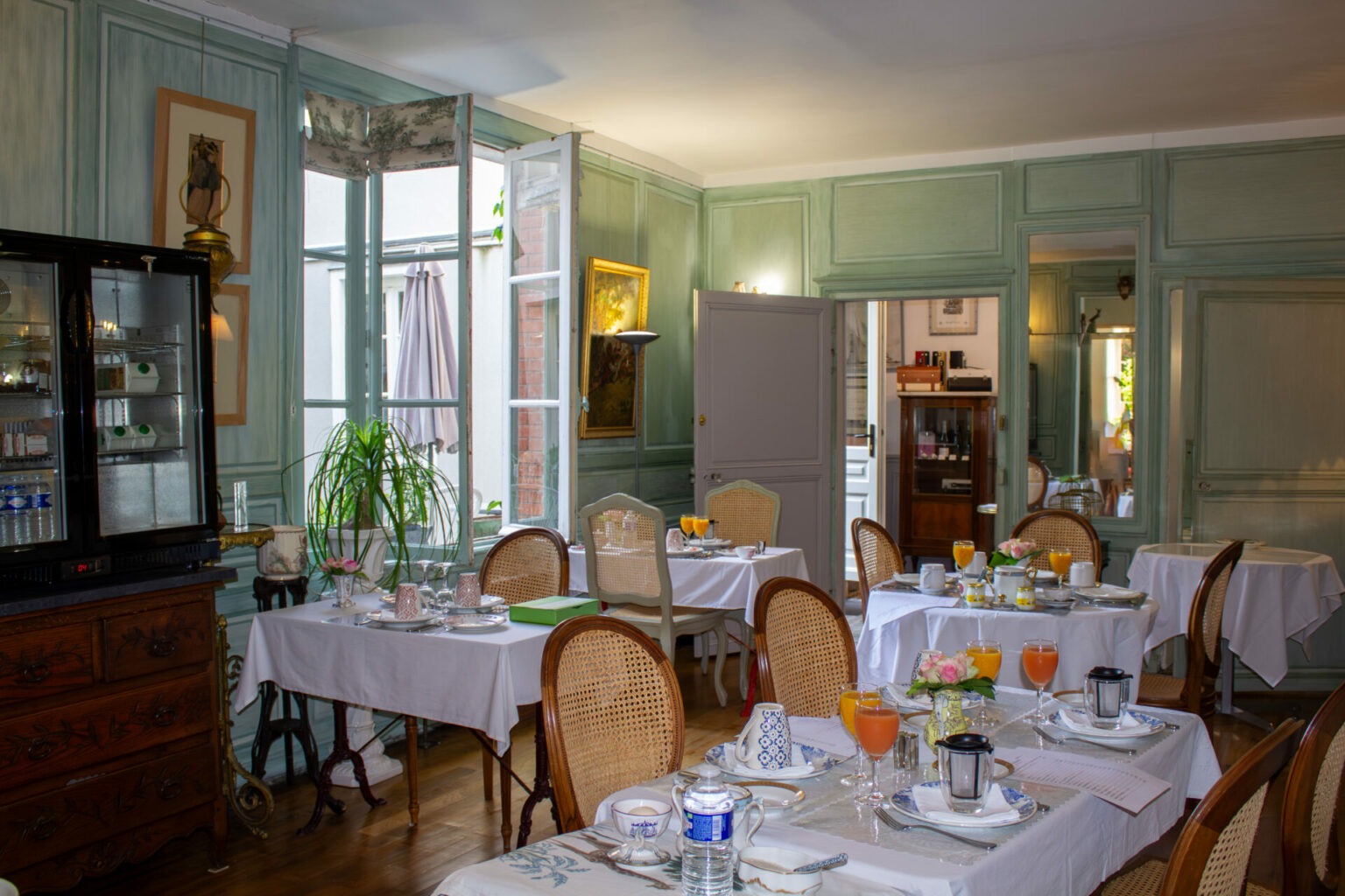 Au Jeu de Paume, Salle des petits déjeuners à Épernay