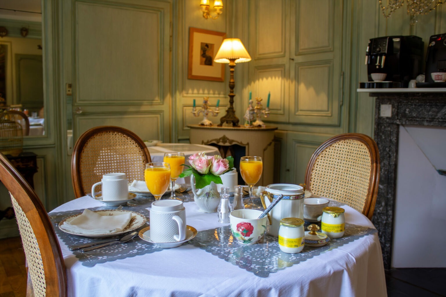 Au Jeu de Paume, Salle des petits déjeuners à Épernay