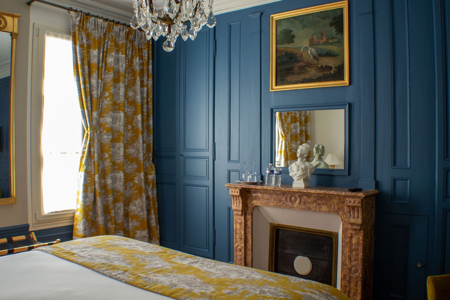 Chambres d'hôtes Au Jeu de Paume, Chambre bleue